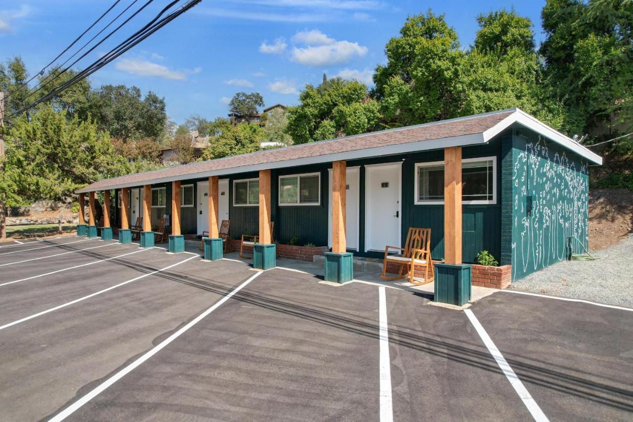 The Belle Sequoia Motel Rm9 Three Rivers Exteriér fotografie