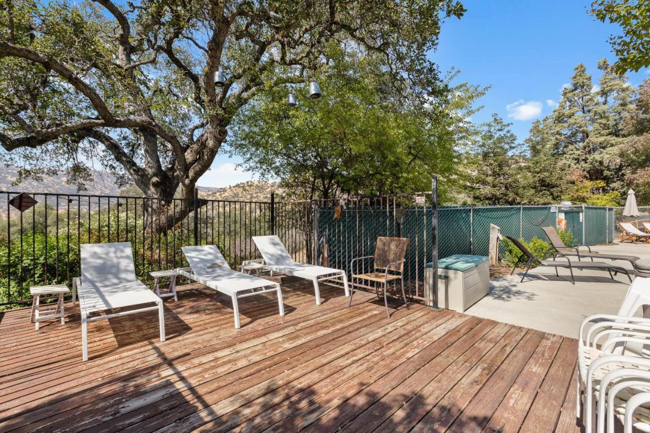 The Belle Sequoia Motel Rm9 Three Rivers Exteriér fotografie